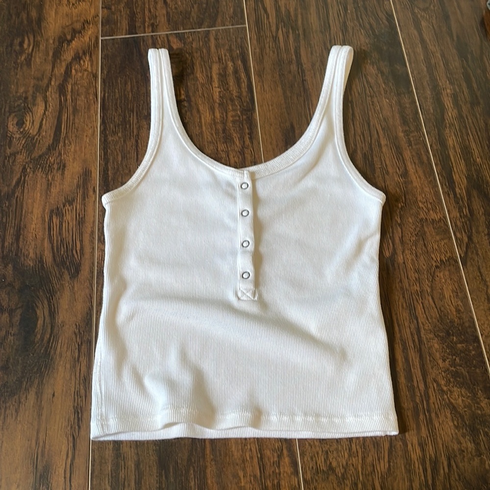 Abercrombie cropped tank